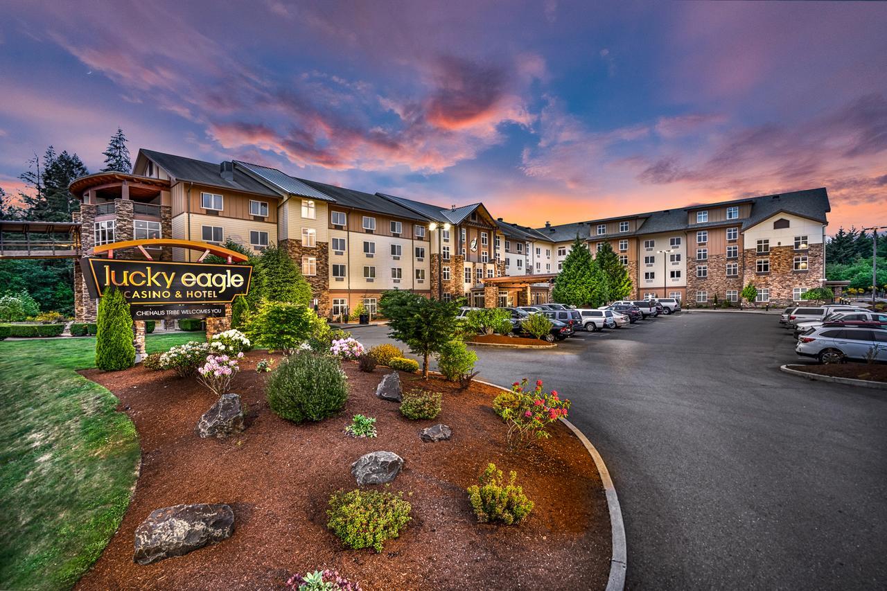Lucky Eagle Casino & Hotel Rochester Екстериор снимка